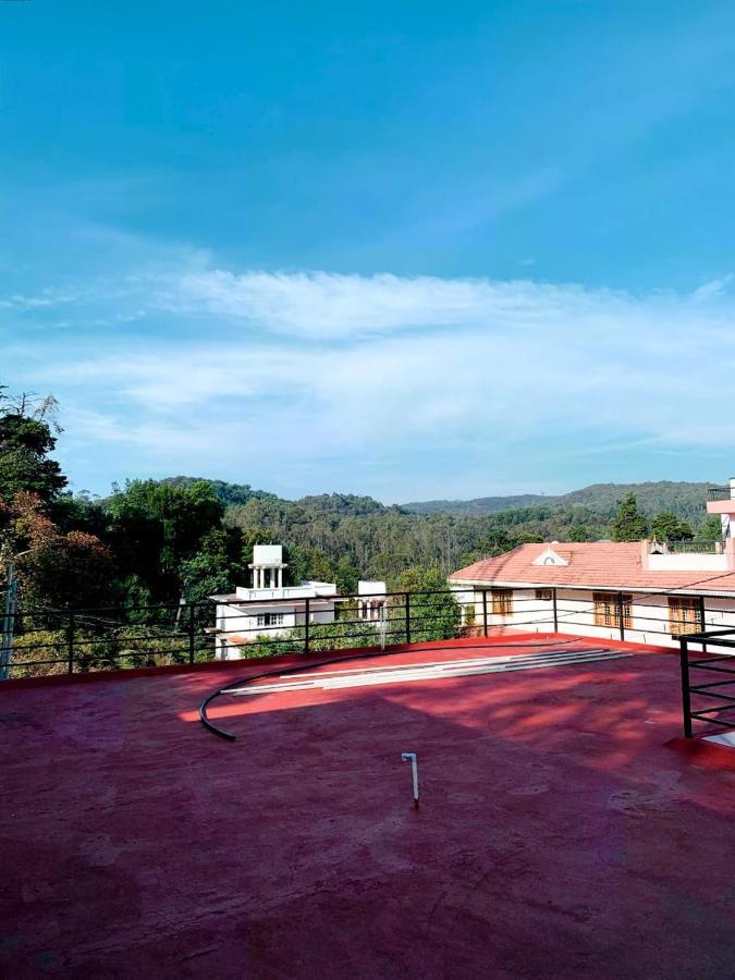 Kalyani Homestay Кодайканал Екстериор снимка